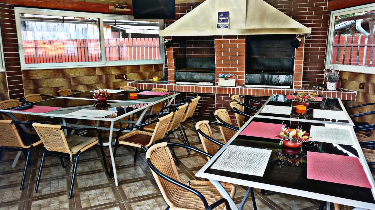 Picnic Panzio Bed & Breakfast Lunca de Sus Exterior photo